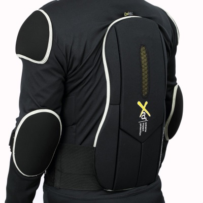 楽天市場】【新品未使用】24-25 eb's Protector Tops BODY